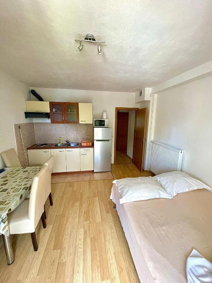Apartments Anita And Zoran Stanici Экстерьер фото